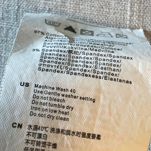 Women's Skinny Jeans in Tan - Picture 6 of 7